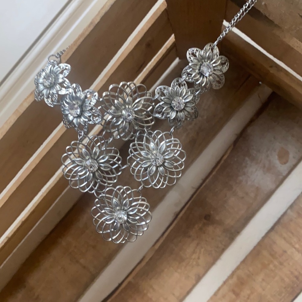 Silver flower necklace